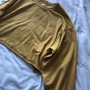 MUSTARD YELLOW CROPPED COLUMBIA LONG SLEEVE